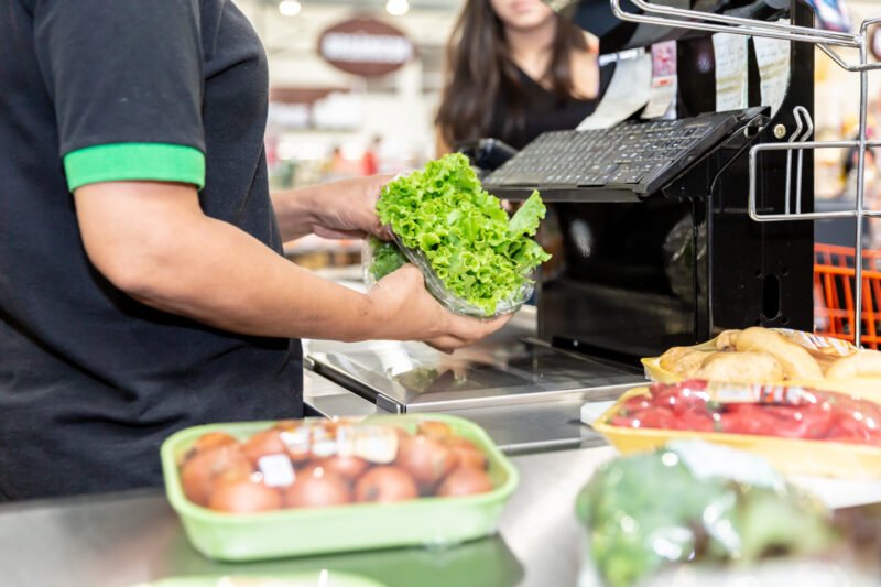 Apoyo en compras y trámites